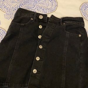 American Eagle black skirt